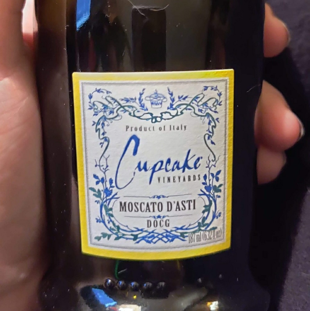 Meet your Posher, Yvonne